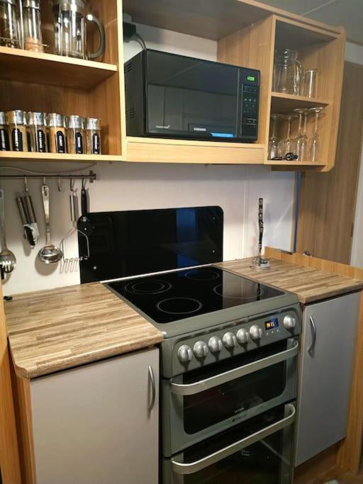 מייבלת'ורפ Stunning Holiday Home @ Uks Award Winning Beach מראה חיצוני תמונה